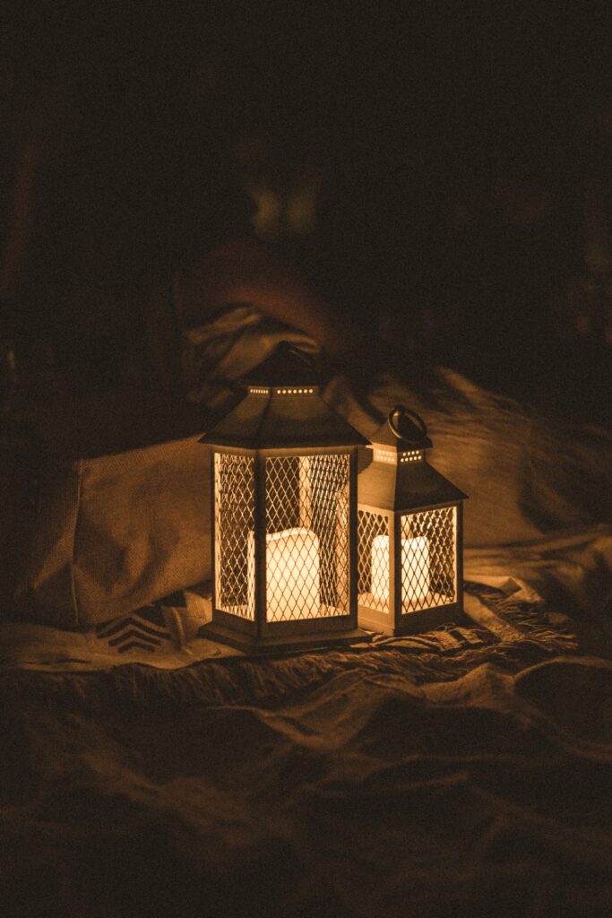 Choose Camping Lanterns with care