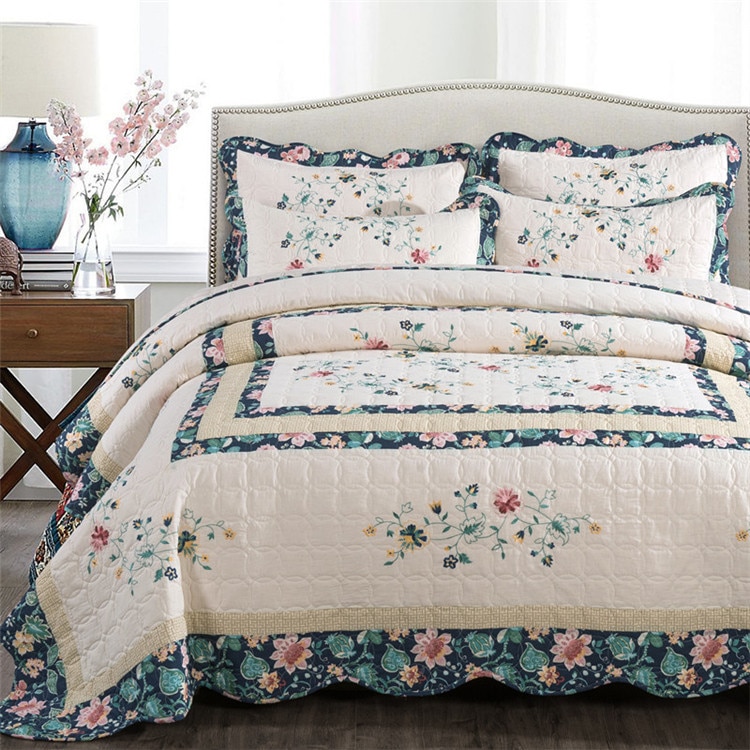 floral coverlets 