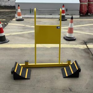 Heavy-Duty Wheel Chocks - 20 Ton Capacity, Adjustable Trailer Stopper