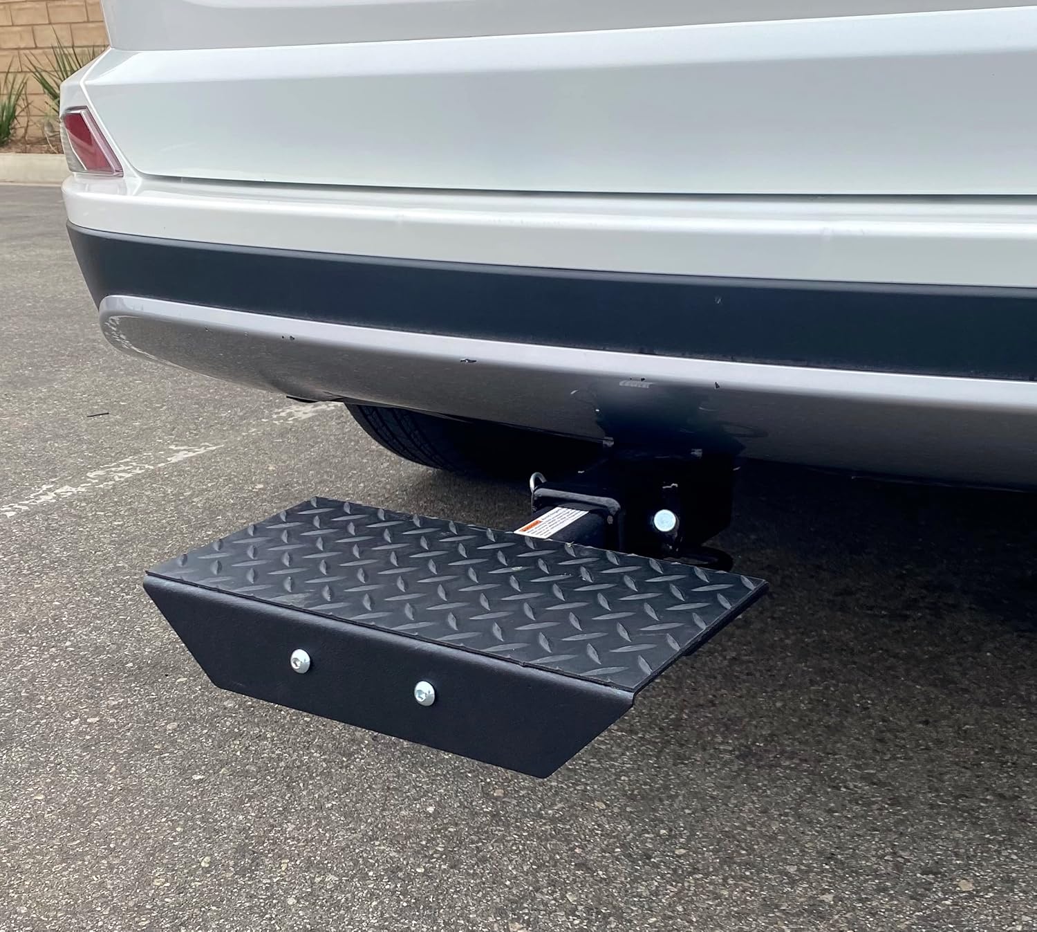 MaxxHaul 50609 Steel Hitch Step for 2in Receiver