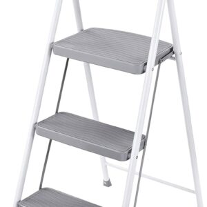 Rubbermaid 3-Step Folding Ladder, 28in High, White
