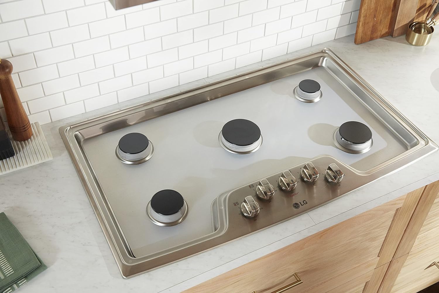 StoveGuard CGS750P4MW2 Custom Gas Stove Cover
