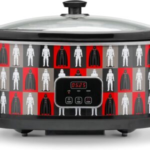 Star Wars 7-Qt Digital Slow Cooker with Sound