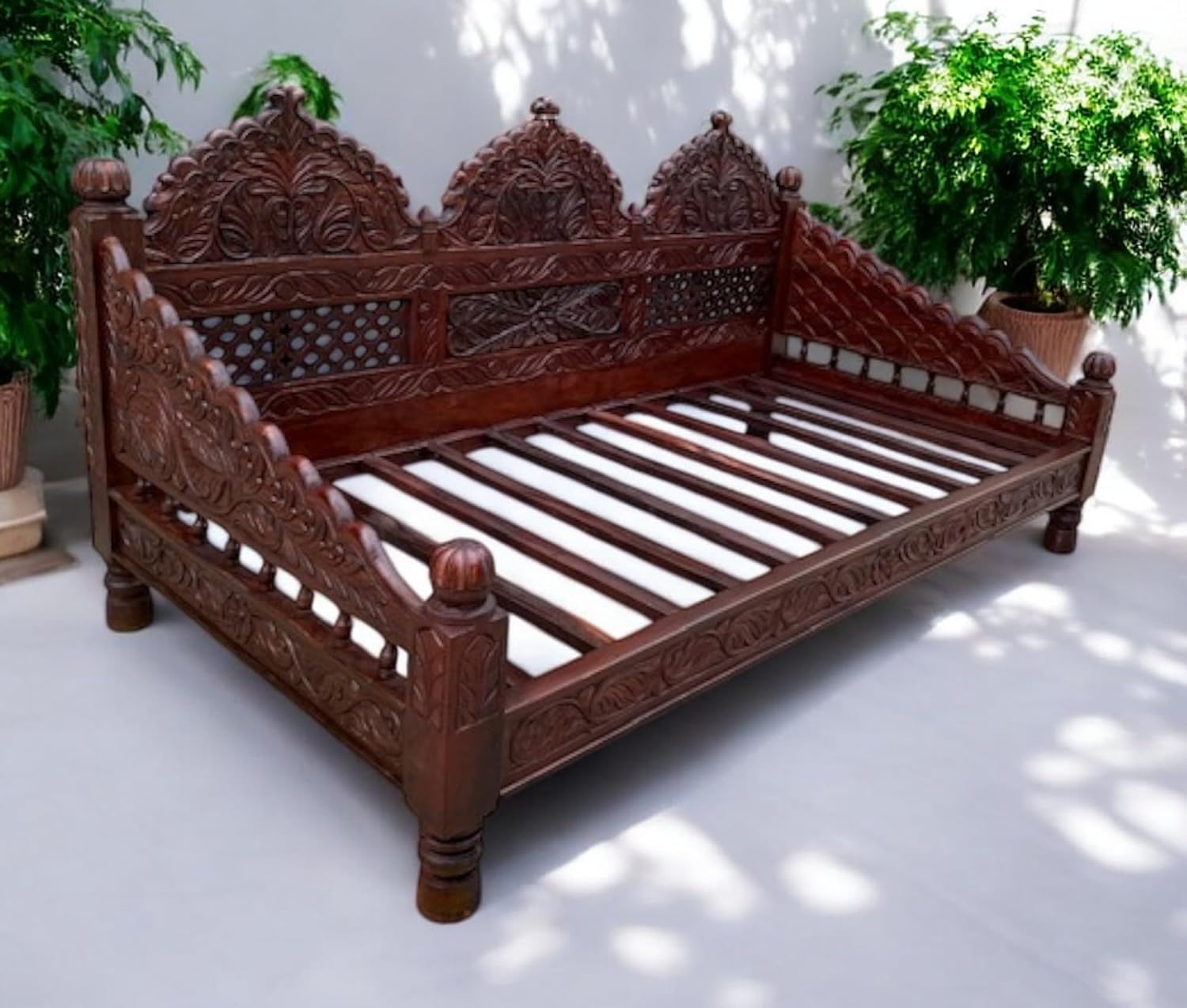 Carved Arch DayBed - Twin XL, Mahogany, Antique Finish