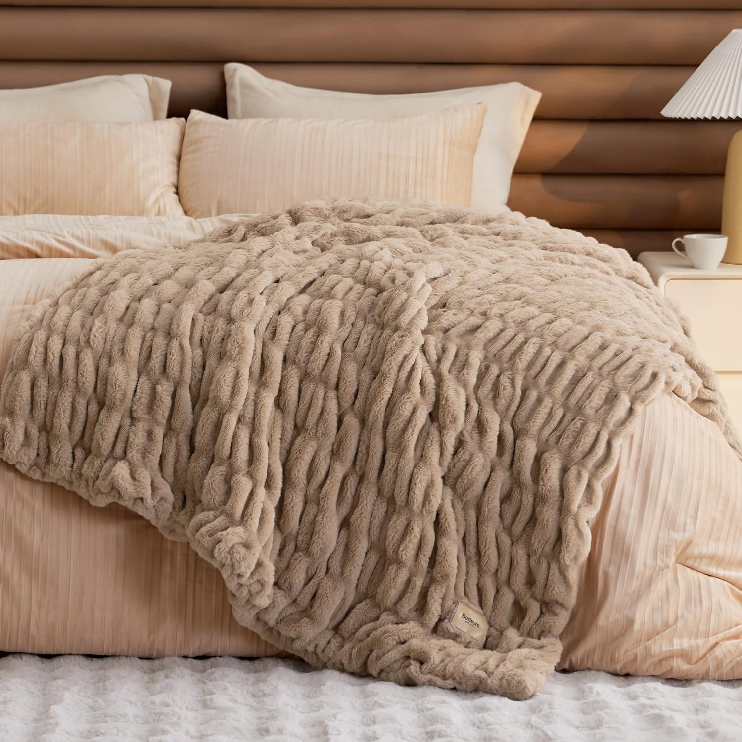 Bedsure Faux Fur Throw Blanket, 50"x60", Plush & Warm