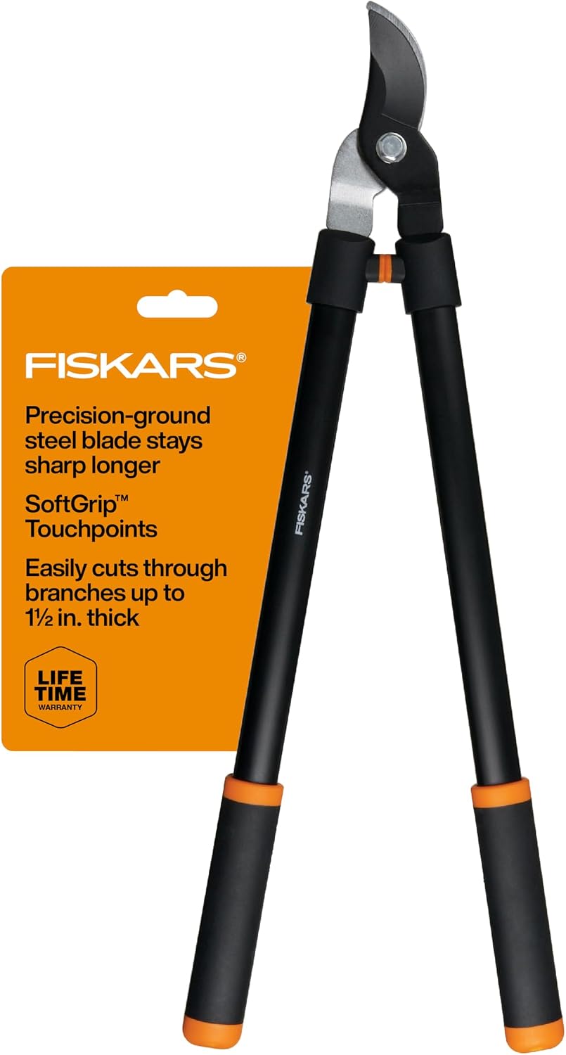 Fiskars 28" Bypass Loppers – Heavy-Duty Tree Trimmers